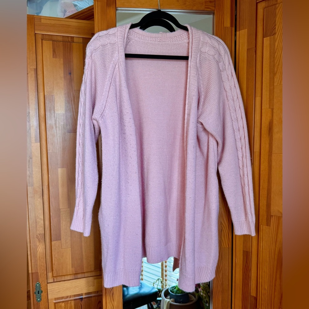 Elegant Soft Pink Women's Knitted Cardigan L/XL